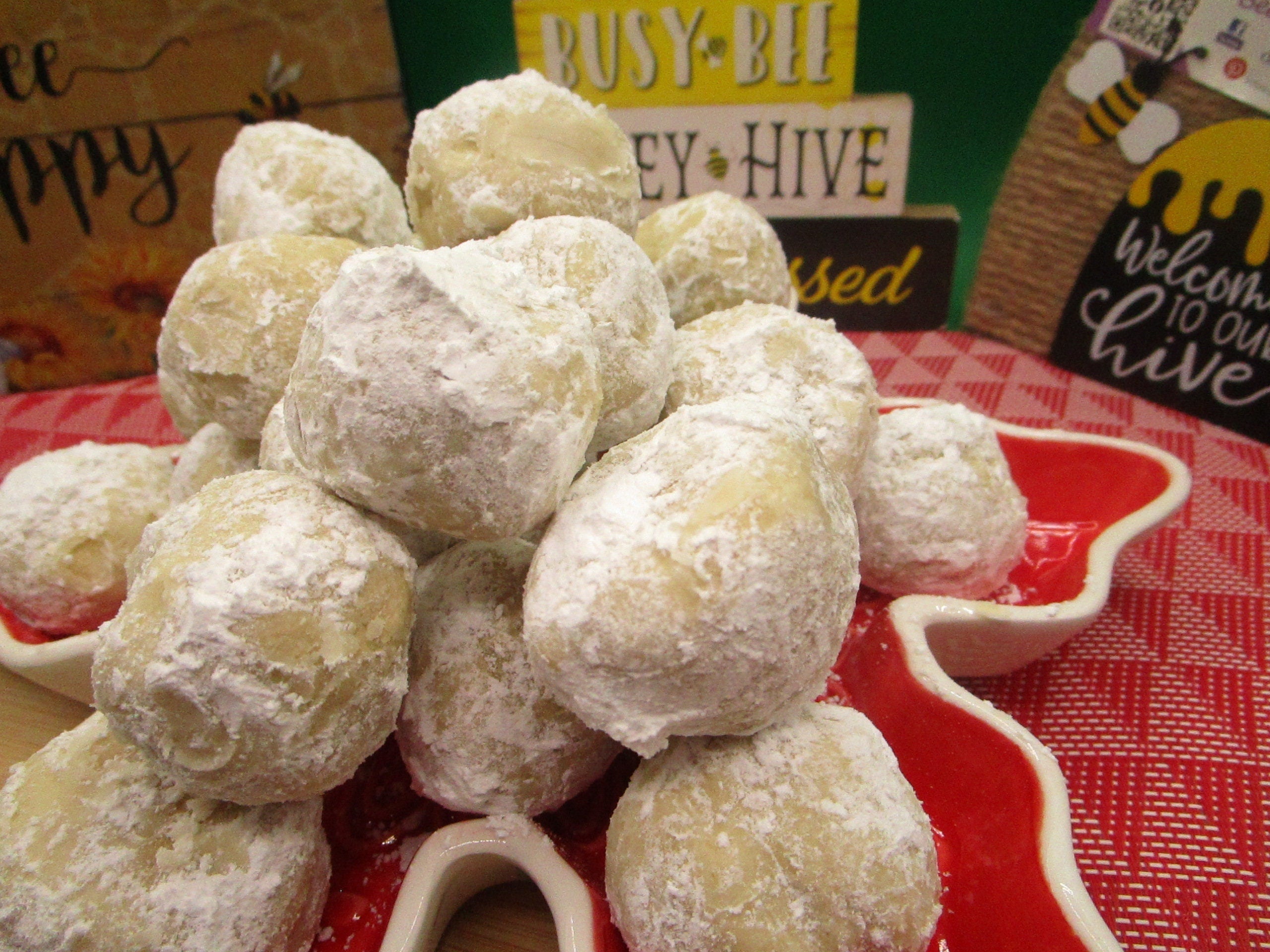 Sugar Free Mexican Wedding Cookies, Gluten Free, Dairy Free, Egg Free, Vegan, Russian Teacake, Low Fat, Cinco De Mayo treat, Snowball Cookie