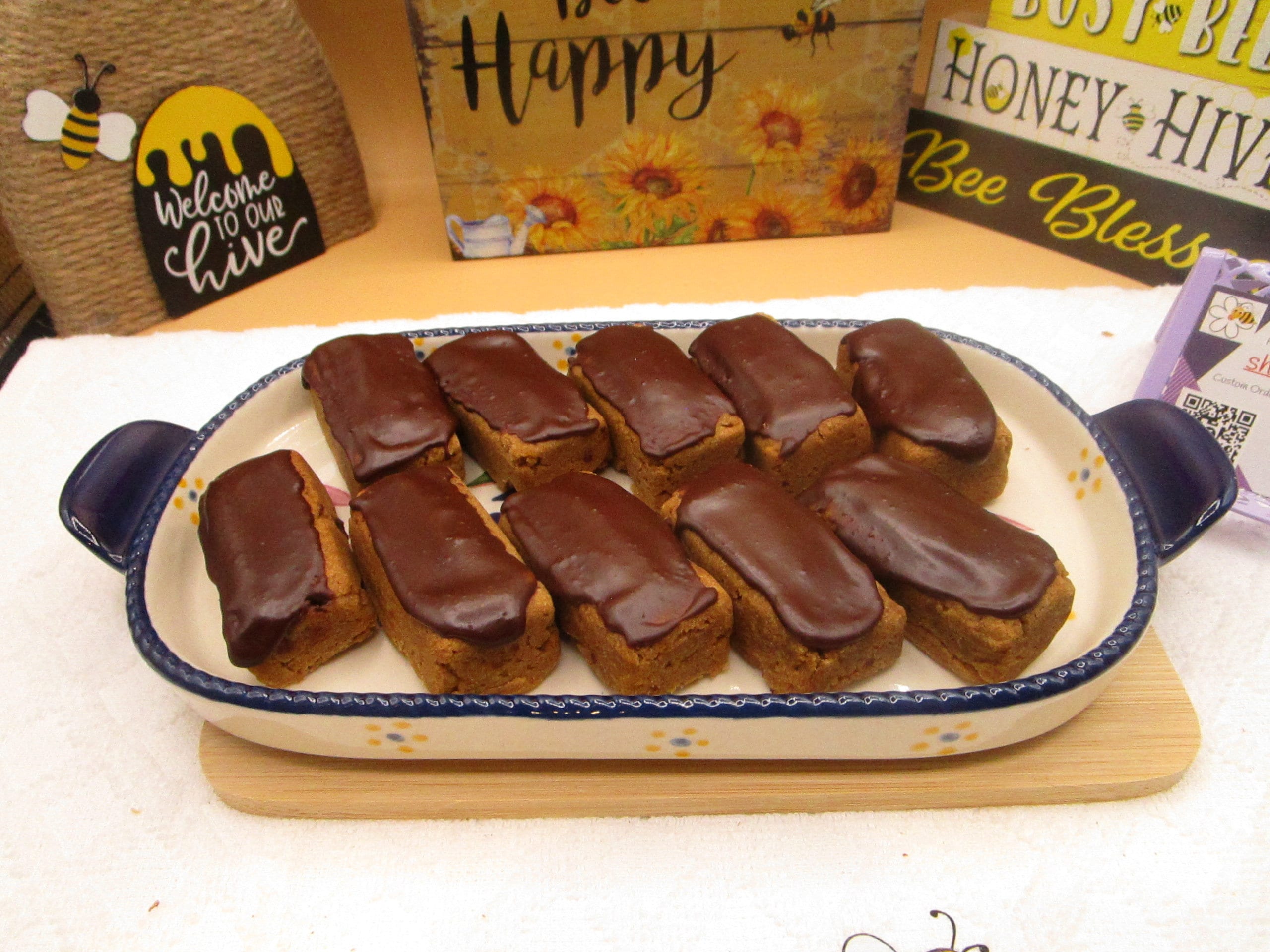 Gluten Free Sugar Cookies Bars, Dairy free, Egg Free, Nut Free, Vegan, Healthy snacks, school essentials, Birthday Party, Halloween Treats