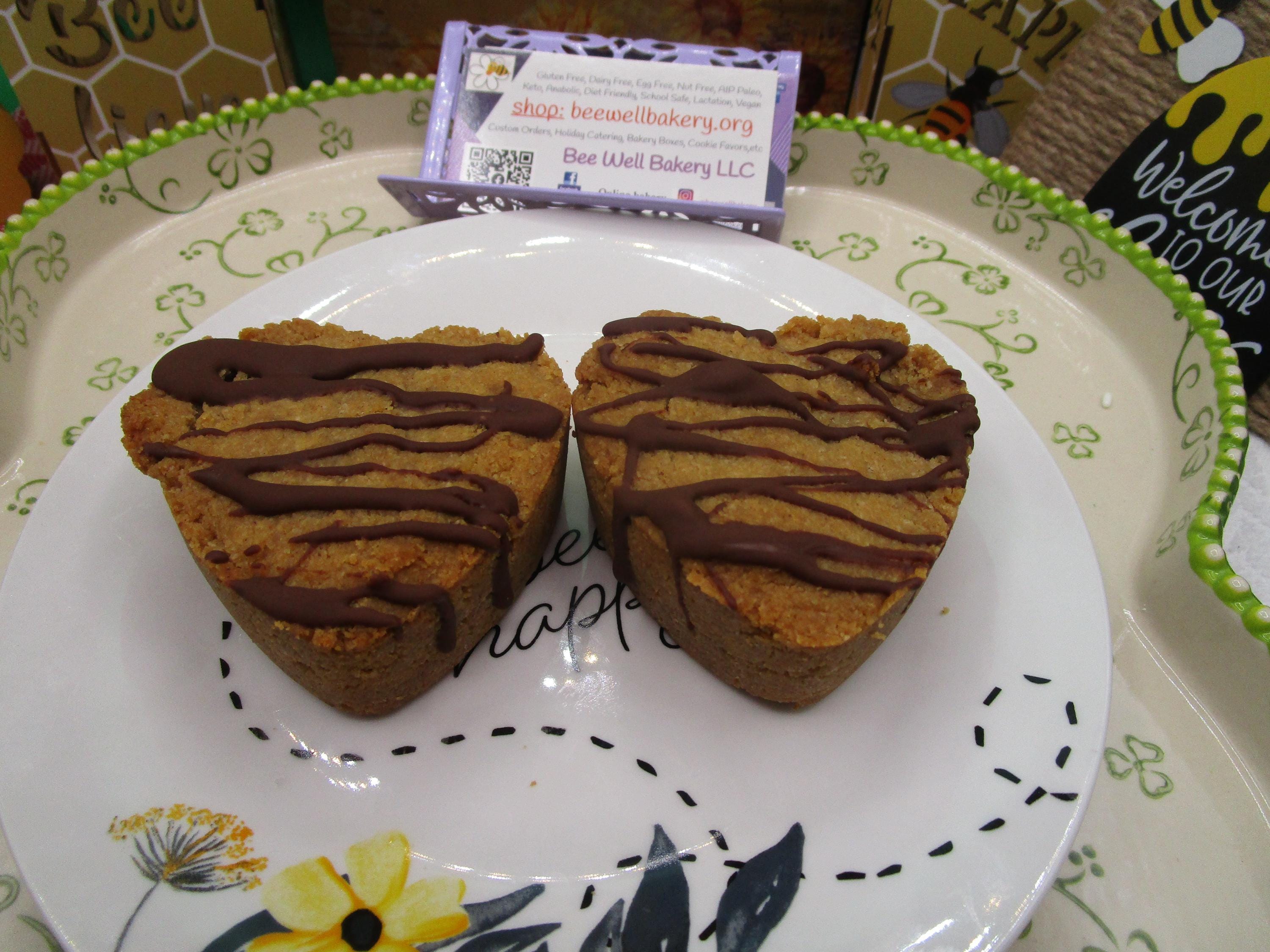 Keto, Sugar Free, Peanut Butter Cup, Gluten Free, Grain Free, Dairy Free, Vegan, Chocolate Drizzled, Heart, healthy snack, Halloween candy
