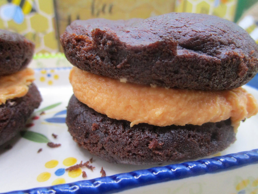 Whoopie Pies, Halloween , Gluten Free, Dairy Free, Vegan, Egg Free, Nut Free, Healthy snacks, Candy Corn, Marshmallow, Plant based colors
