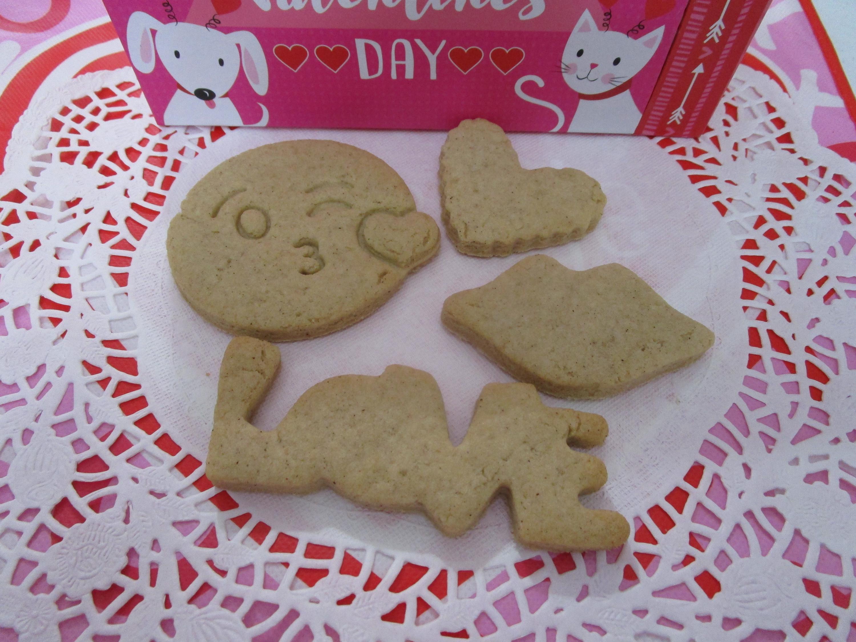 Gluten Free Cookie Kit, Valentine's Day, Dairy Free, Egg Free, School Safe, Peanut Free, Cookie Decorating, Hearts, Emoji, Love, Sugar Free