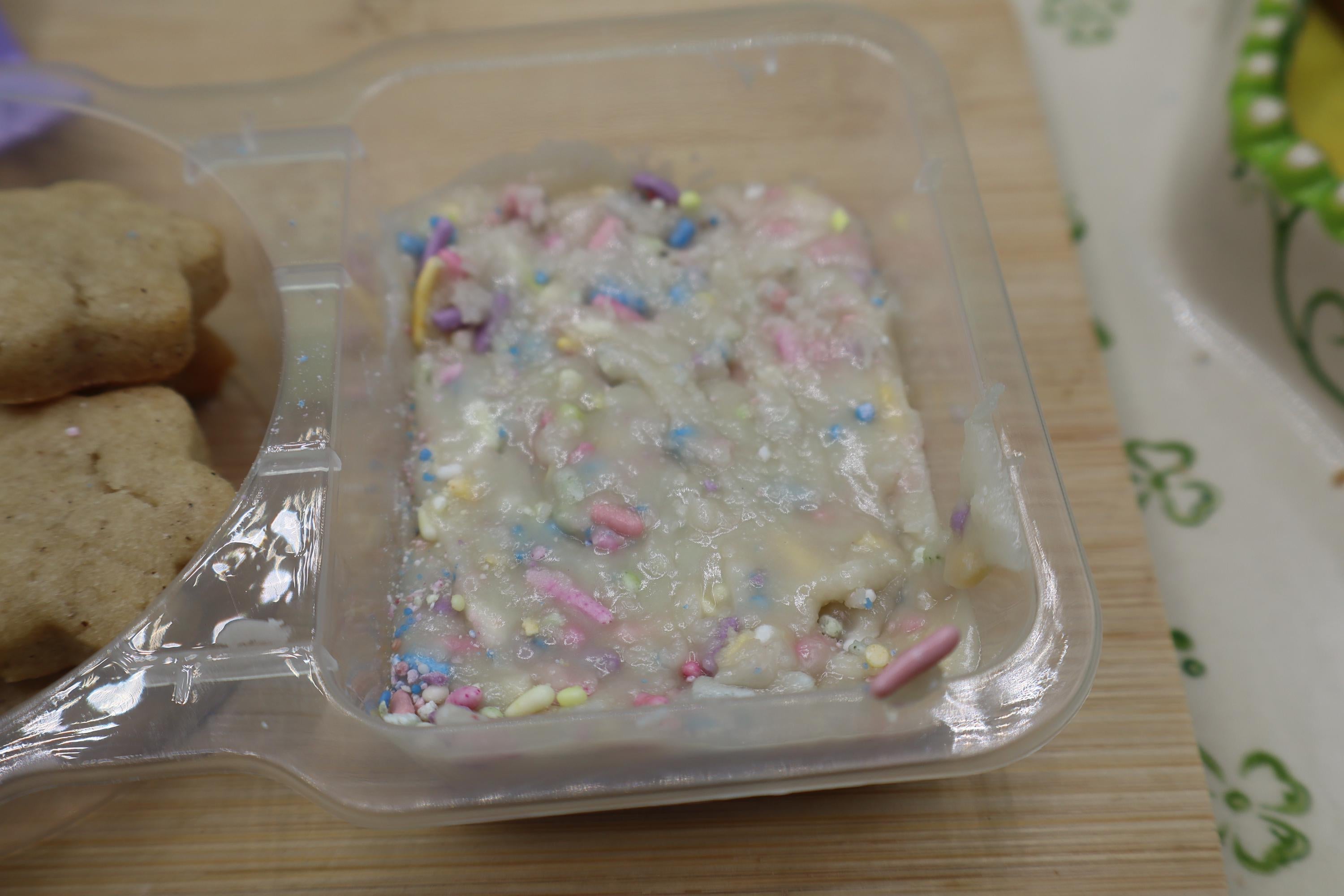 Gluten Free, Dunk a Roo's, Dairy Free Cookie & Frosting, Vegan, Egg free, Nut Free, Natural Sprinkles, Birthday Cake, Back to School Snacks