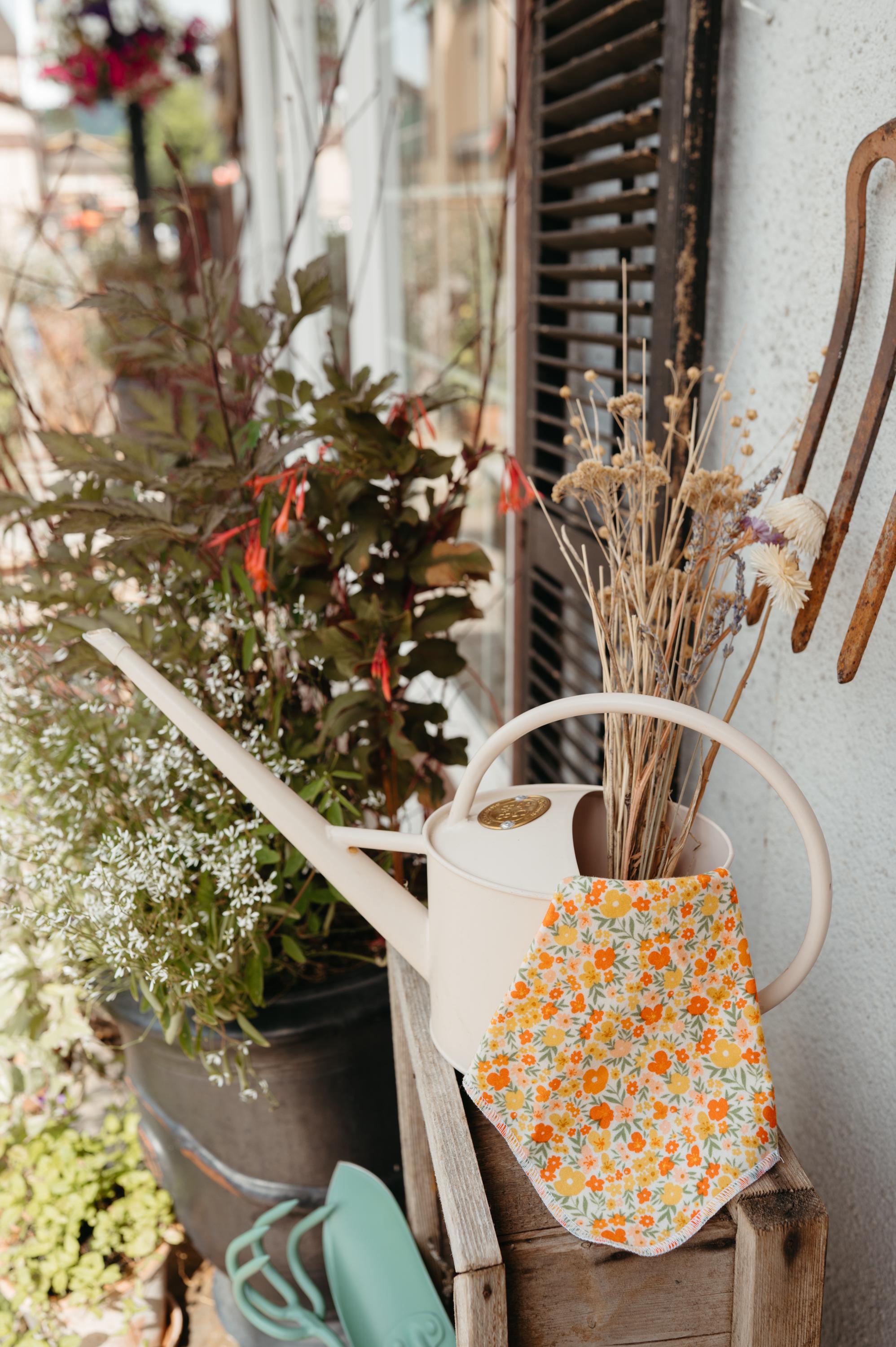 Reusable Paper Towels--Retro Floral Haven