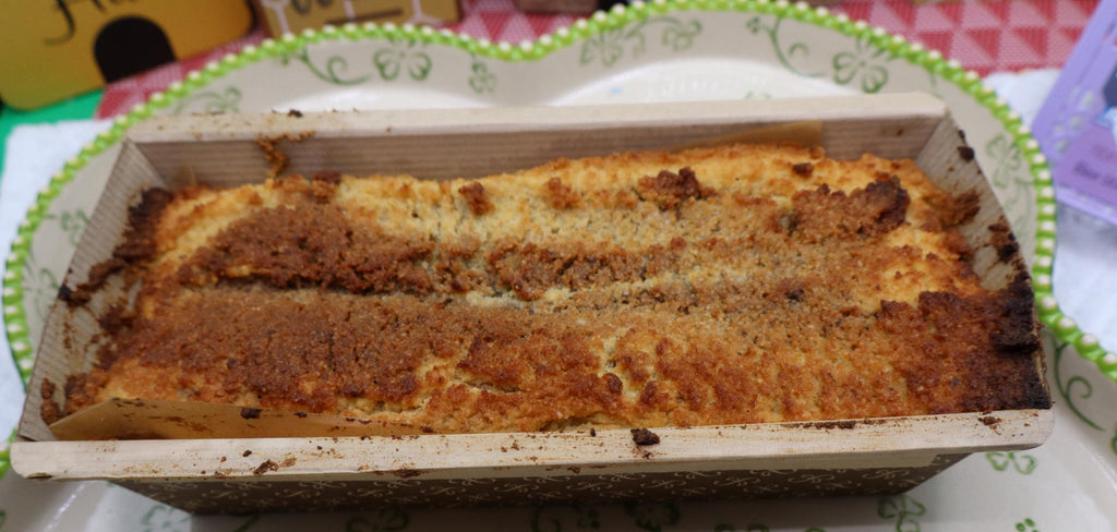 KETO Coffee Crumb Cake, Gluten Free, Dairy Free, Grain Free, Sugar Free, Low Carb Snacks, Birthday Brunch, Cinnamon Swirl, Valentine's Day