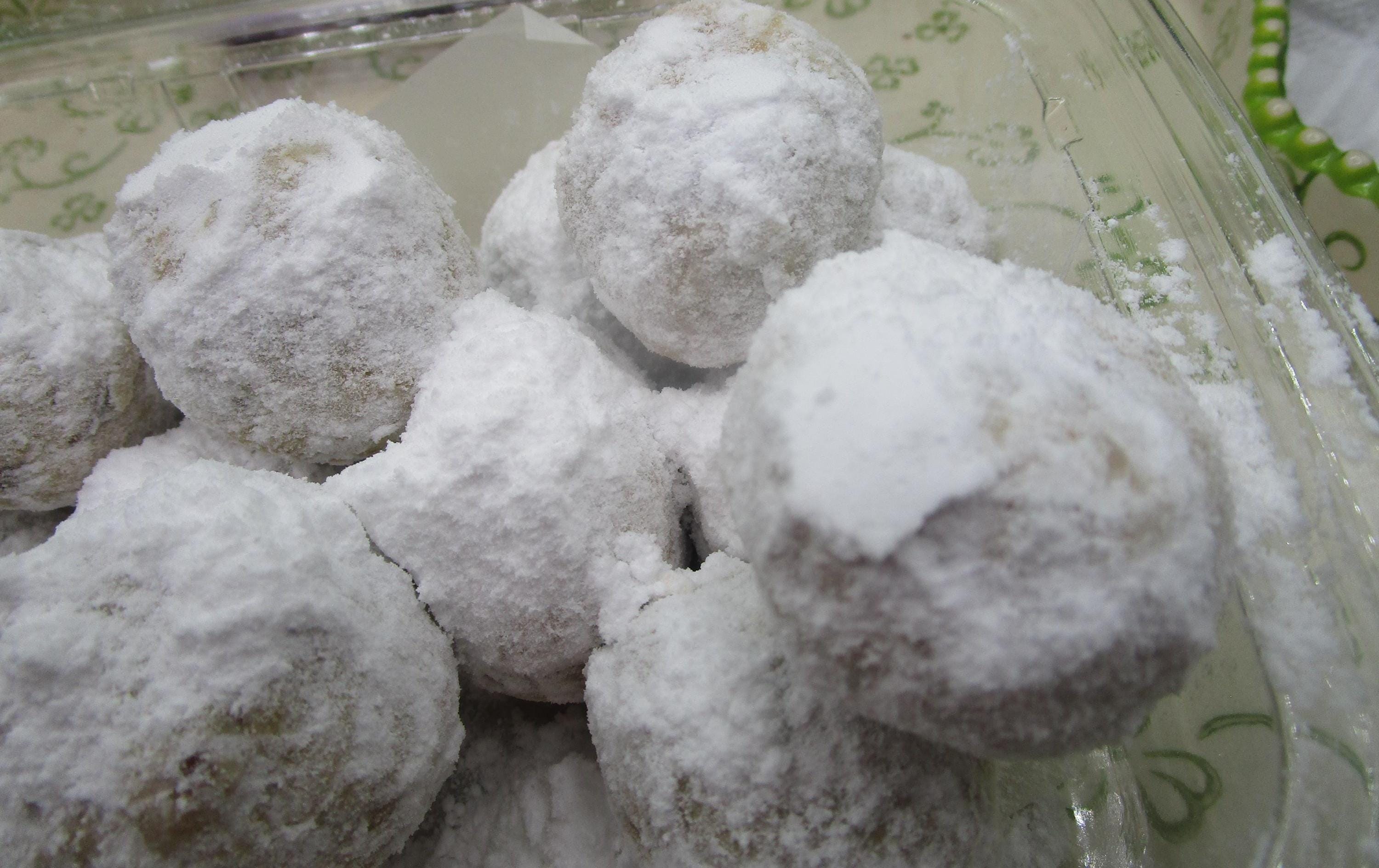 Gluten Free Mexican Wedding Cookie, Dairy Free, Coconut Free, Vegan, Russian Teacake, Pecan Melt Aways, Snowball Cookie, Cinco De Mayo treat