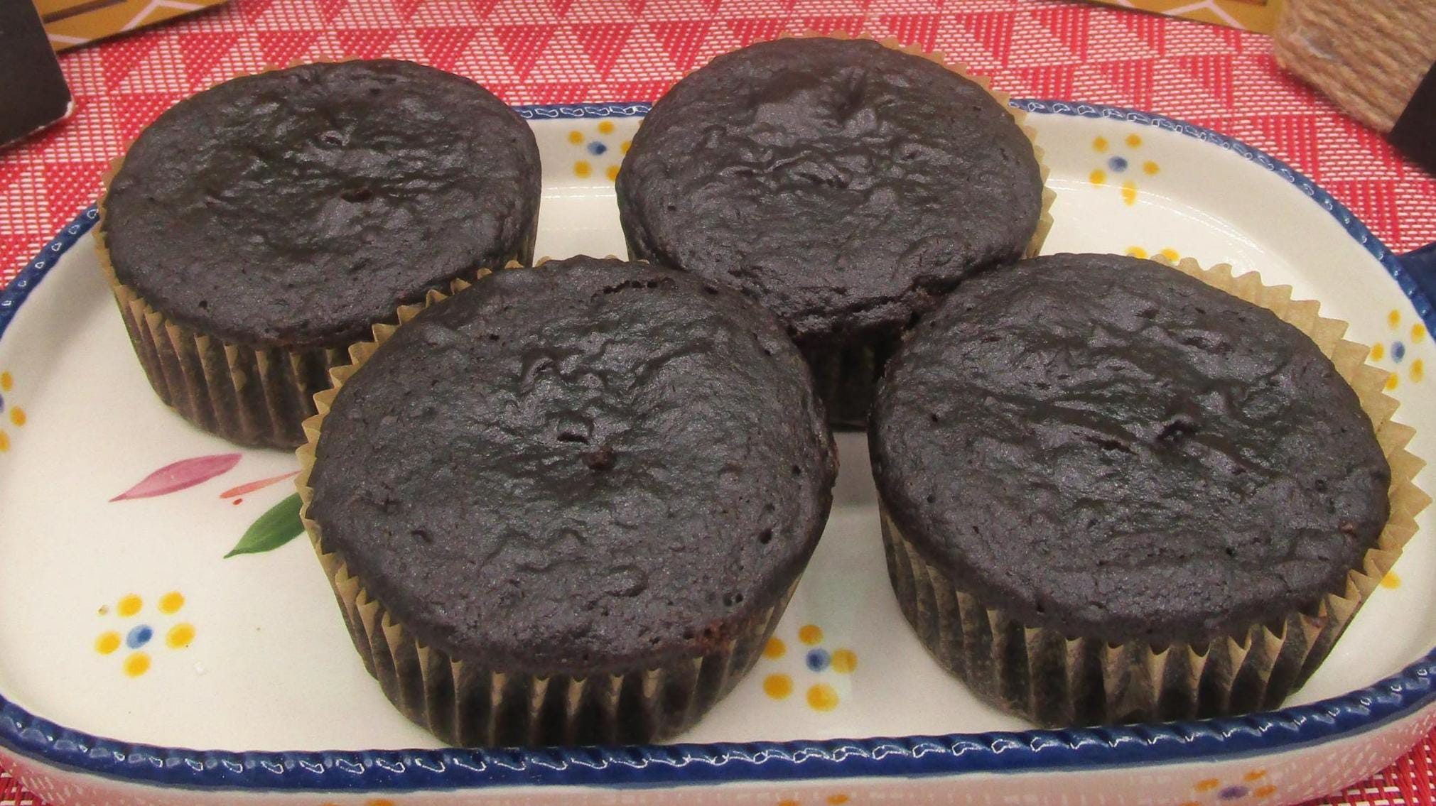 Keto Chocolate Cupcakes, Sugar Free, Gluten Free, Dairy Free, Grain Free, Nut Free, Birthday Snack, Low Carb treats, Dessert Gifts, July 4th