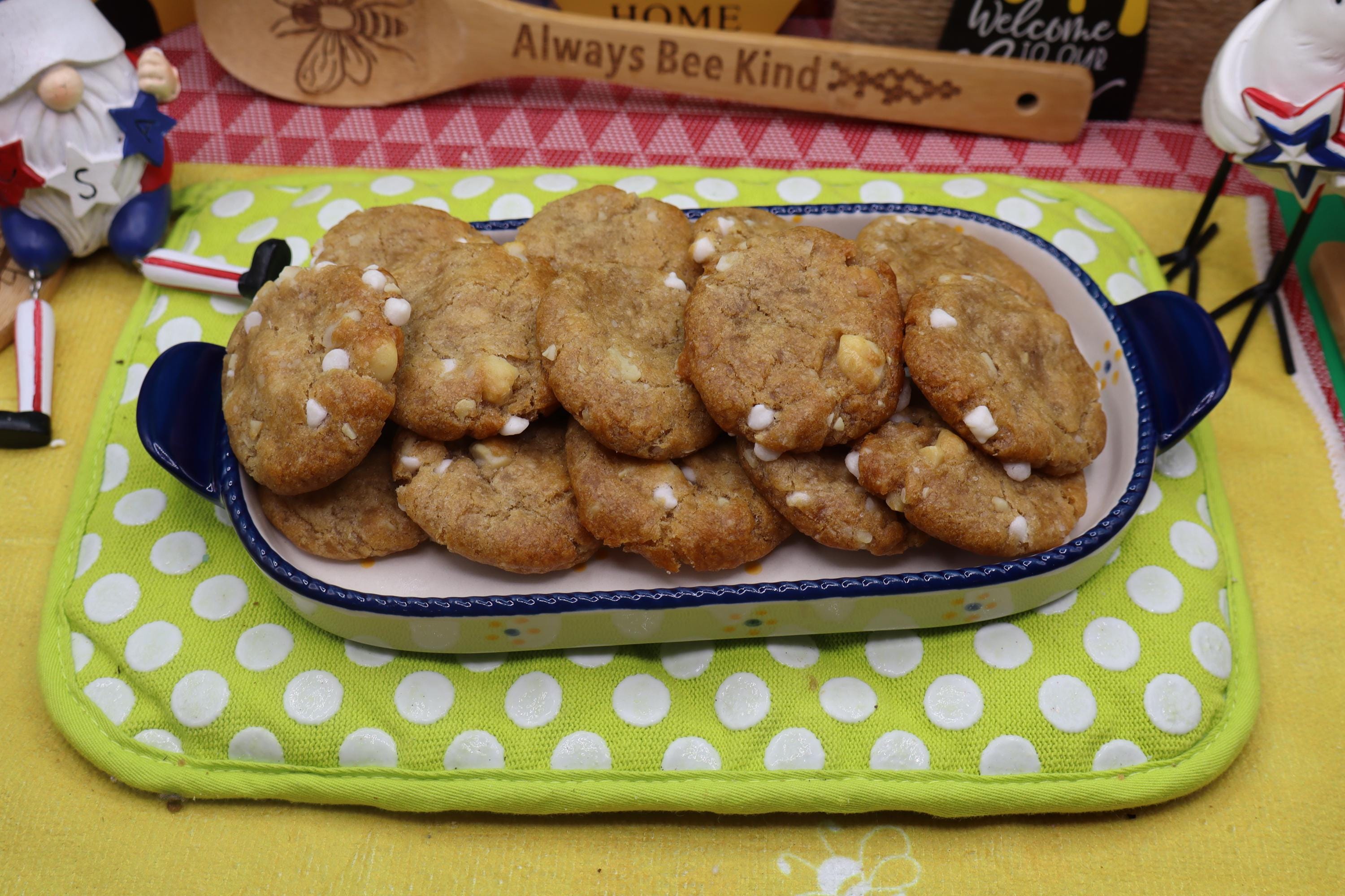 Gluten Free White Chocolate Chip Cookies, Dairy Free, Egg Free, Vegan, Nut Free, Kids Birthday Party, Low Sugar, Back to School Safe snack