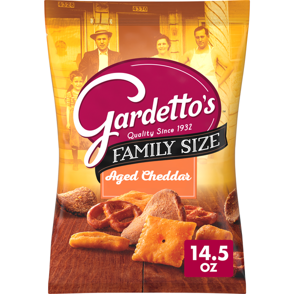 Gardetto's Snack Mix Aged Cheddar Family Size Pub and Party Mix
