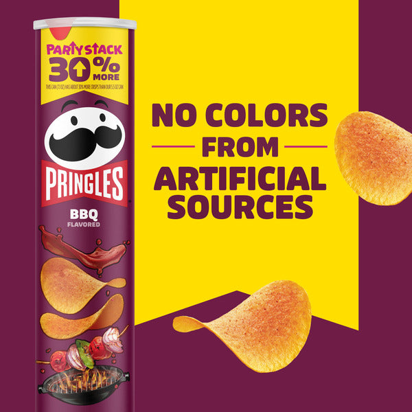 Pringles BBQ flavored potato chip tube on a yellow and purple background with text about artificial colors.