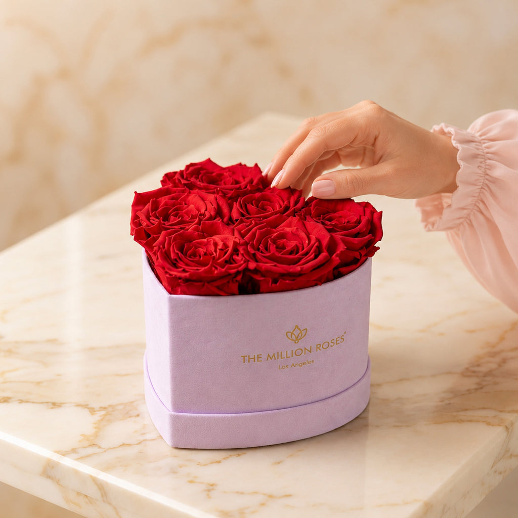 Baby Heart Light Pink Box | Red Roses