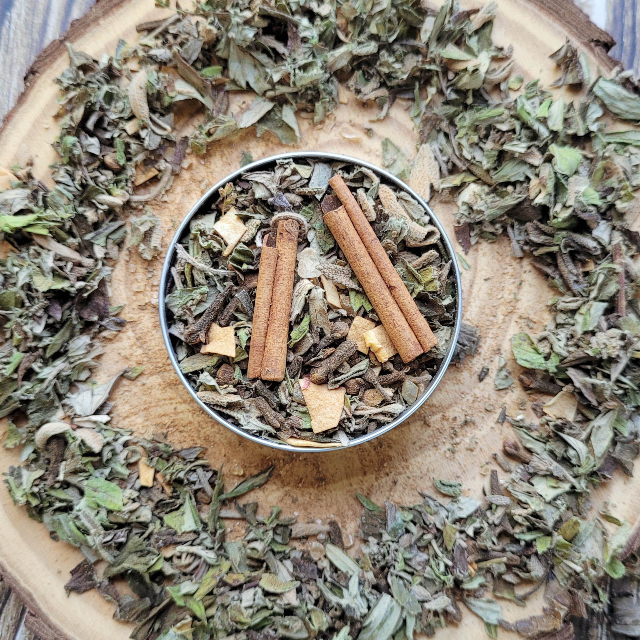 Samhain Herbal Incense – Mugwort Clove Copal Blend for Ancestral Rituals, Protection & Reflection