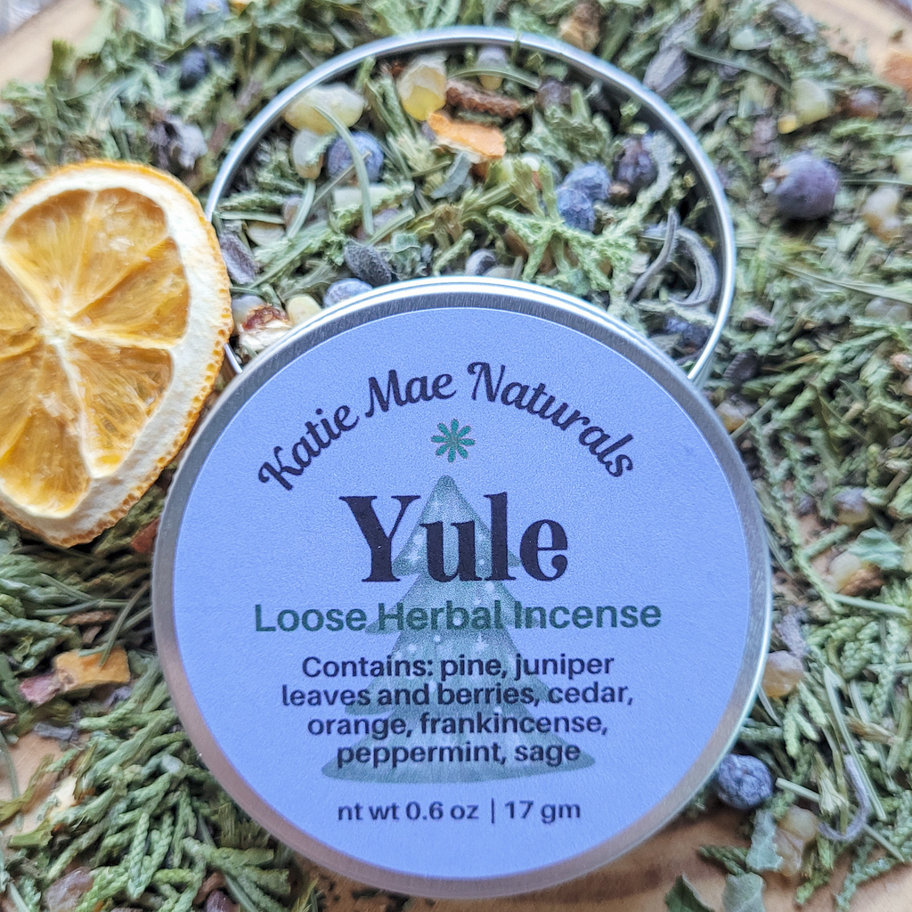 Yule Herbal Incense – Pine Cedar Frankincense Blend for Winter Solstice Rituals & Renewal