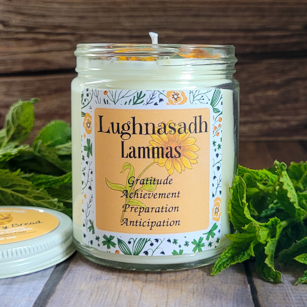 Lughnasadh Ritual Candle – Blackberry Bread Soy Candle for Harvest, Gratitude & Late Summer Rituals