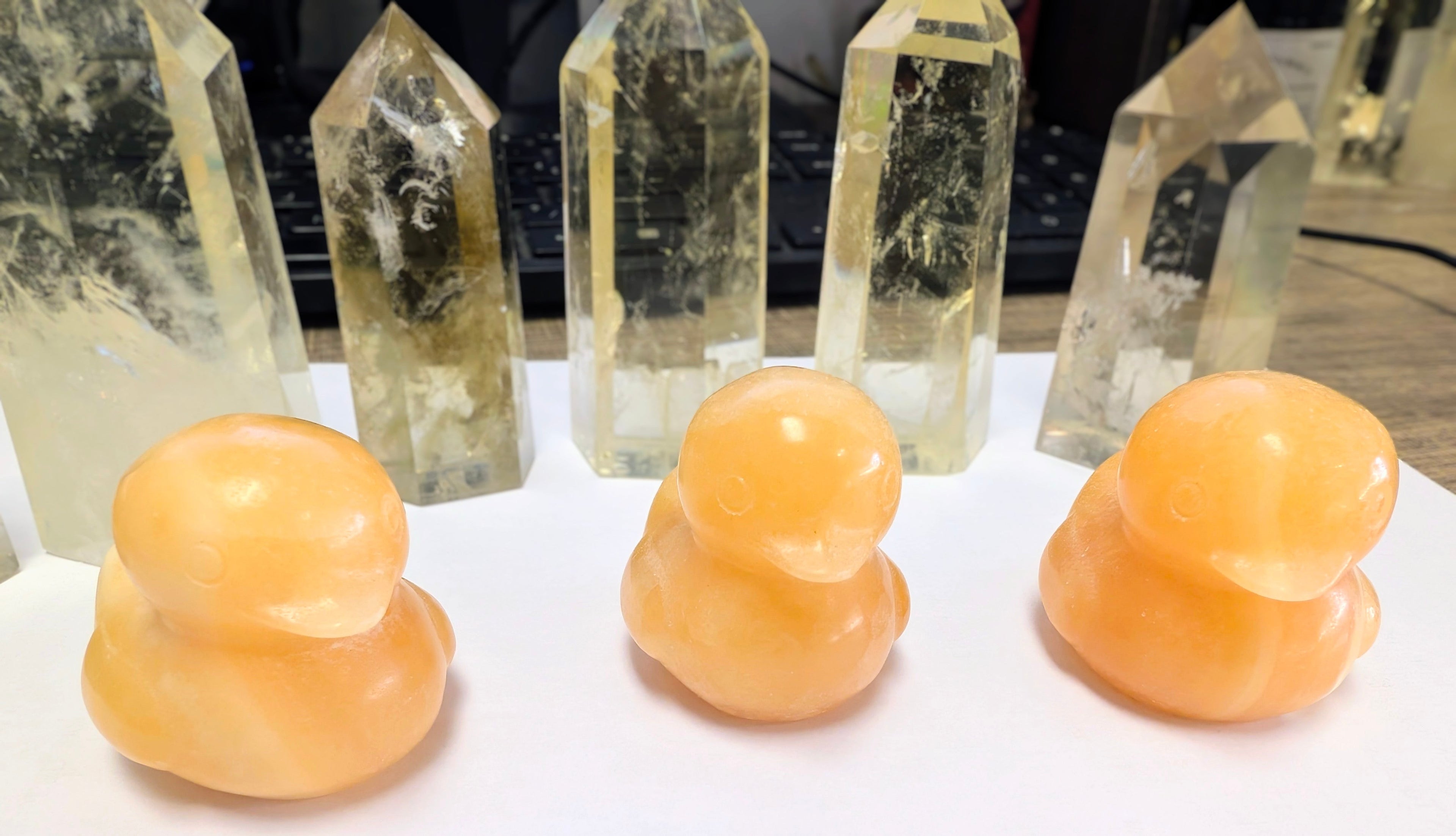 Orange Calcite Duck Carving – Joy, Creativity & Gentle Motivation