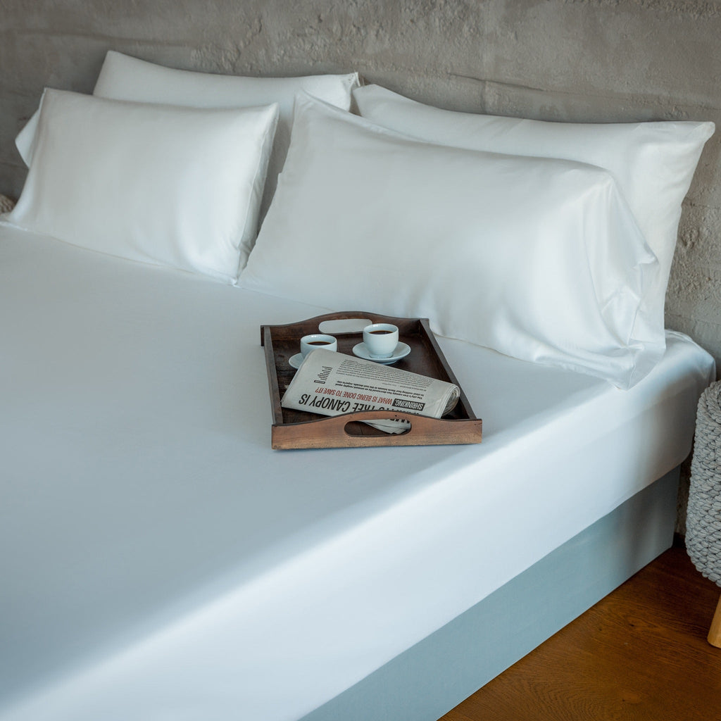 Eucalyptus Silk Sheets – Cooling, Breathable & Hypoallergenic | Luxury Comfort