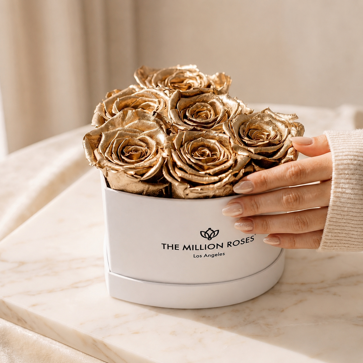 Baby Heart White Box | Gold Roses