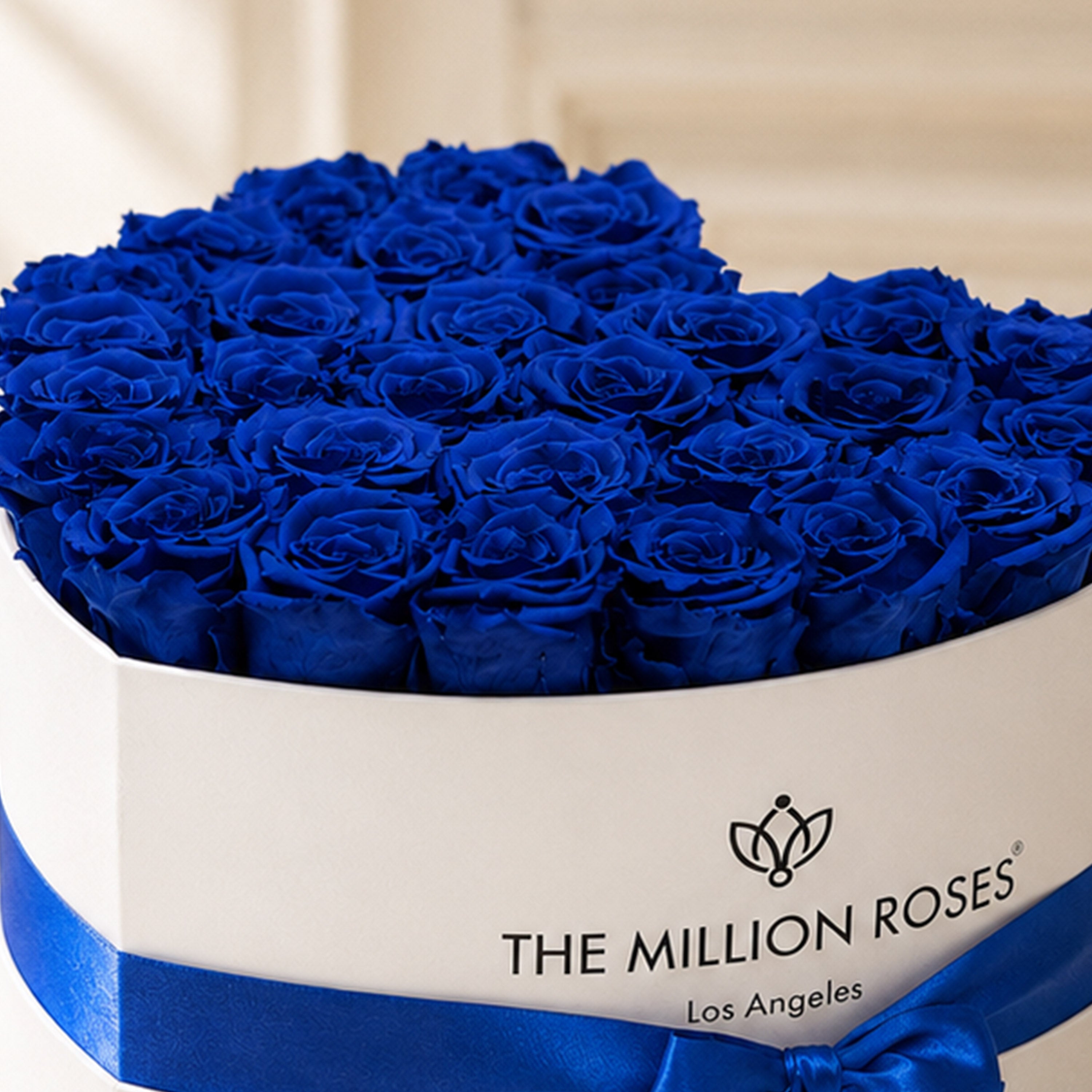 Heart White Box | Royal Blue Roses