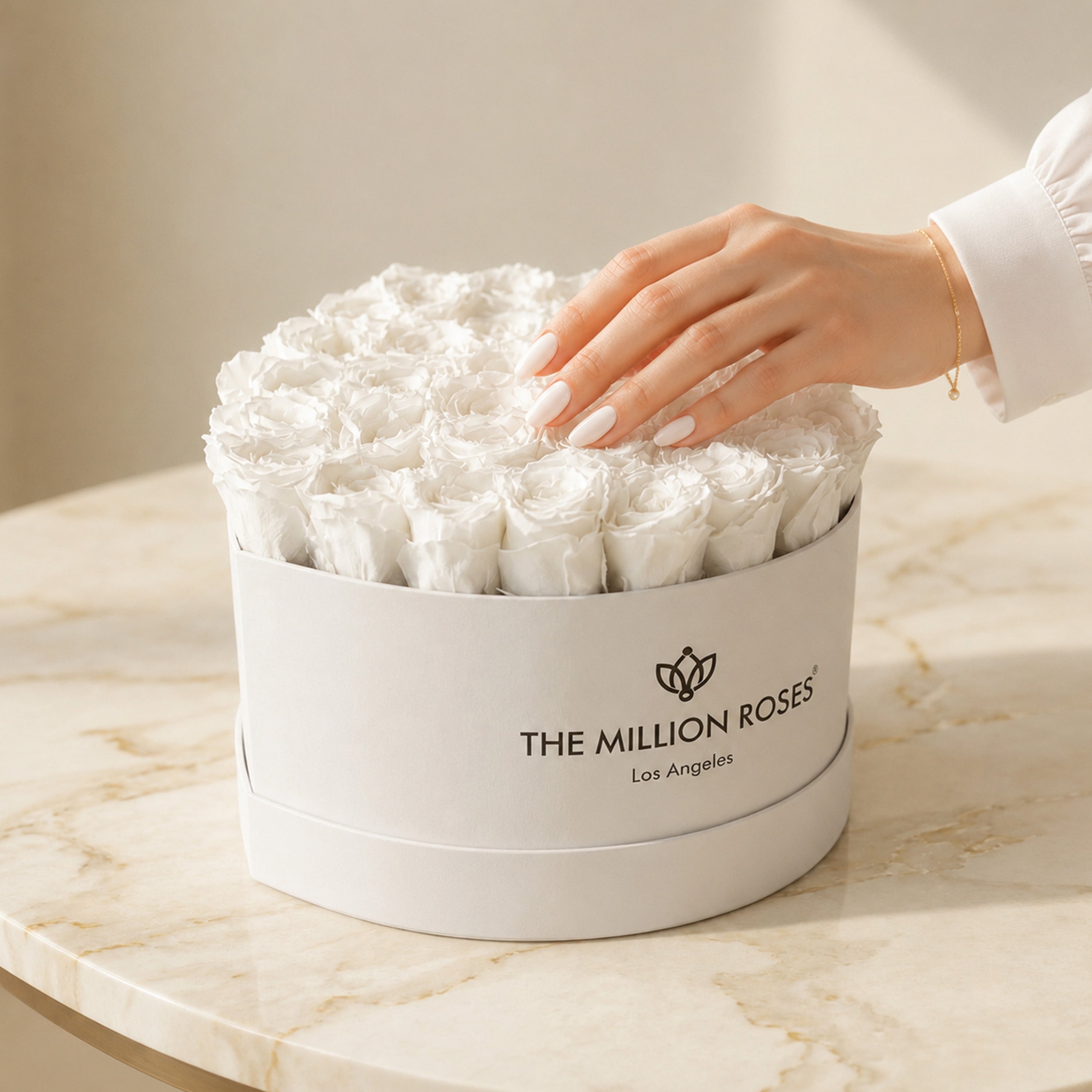 Heart White Box | White Roses